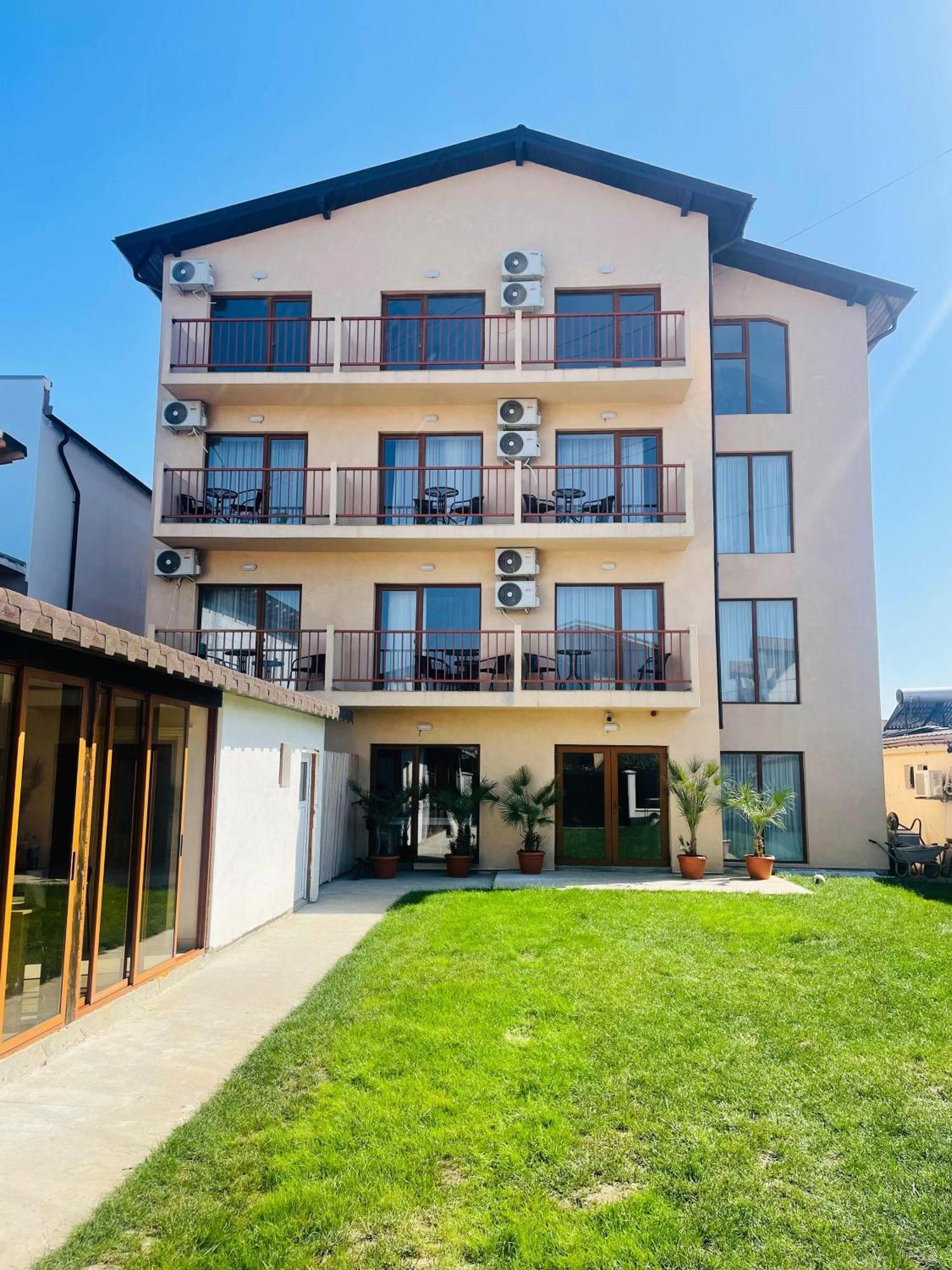 Pensiunea Riviera Costinesti Ngoại thất bức ảnh